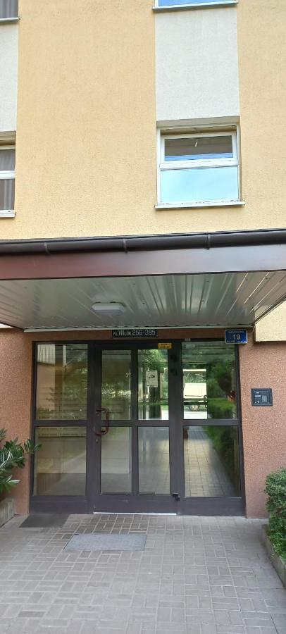 Privat overnatting Mily Niedaleko Centrum I Starego Miasta Warszawa